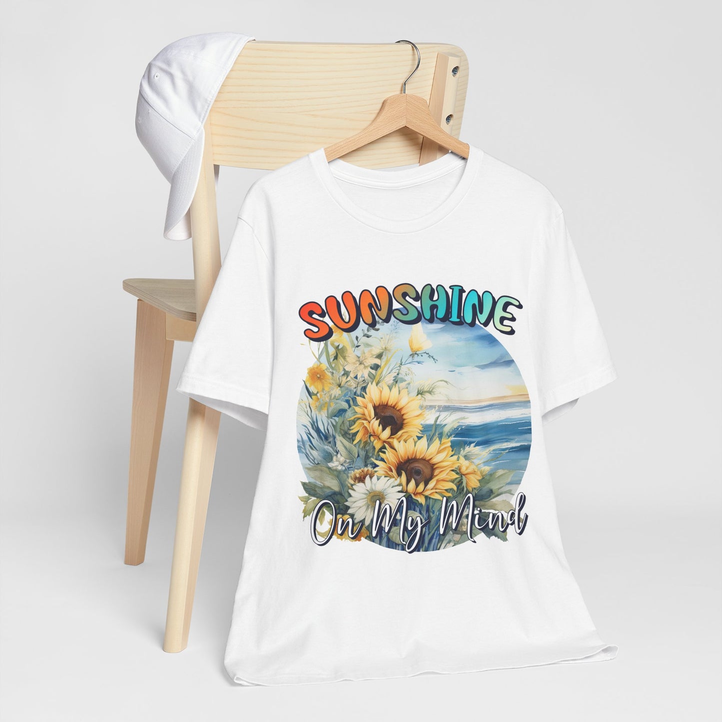 Sunshine on My Mind T-Shirt – Sommerliches Shirt mit Sonnenblumen & Strandmotiv | Unisex Shirt in Weiß, Schwarz oder Natur