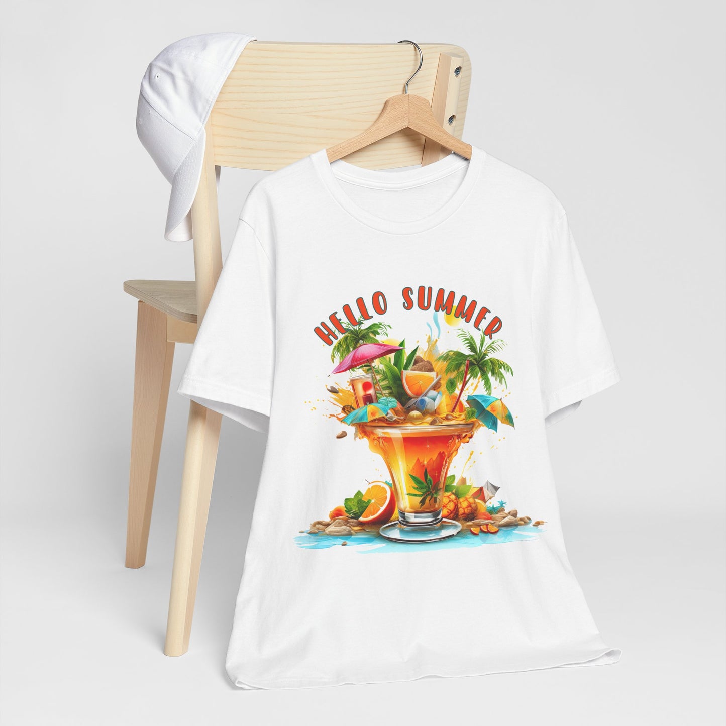 Hello Summer T-Shirt – Sommerliches Cocktail-Shirt mit Palmen & Strandfeeling – Unisex